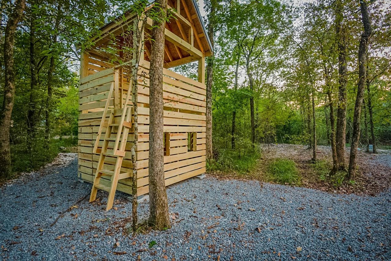 "The Barndo" 4Br Luxury Cabin, Hot Tub, Fire Pit, Bunks, Arcades, Playhouse! 브로큰보우 외부 사진